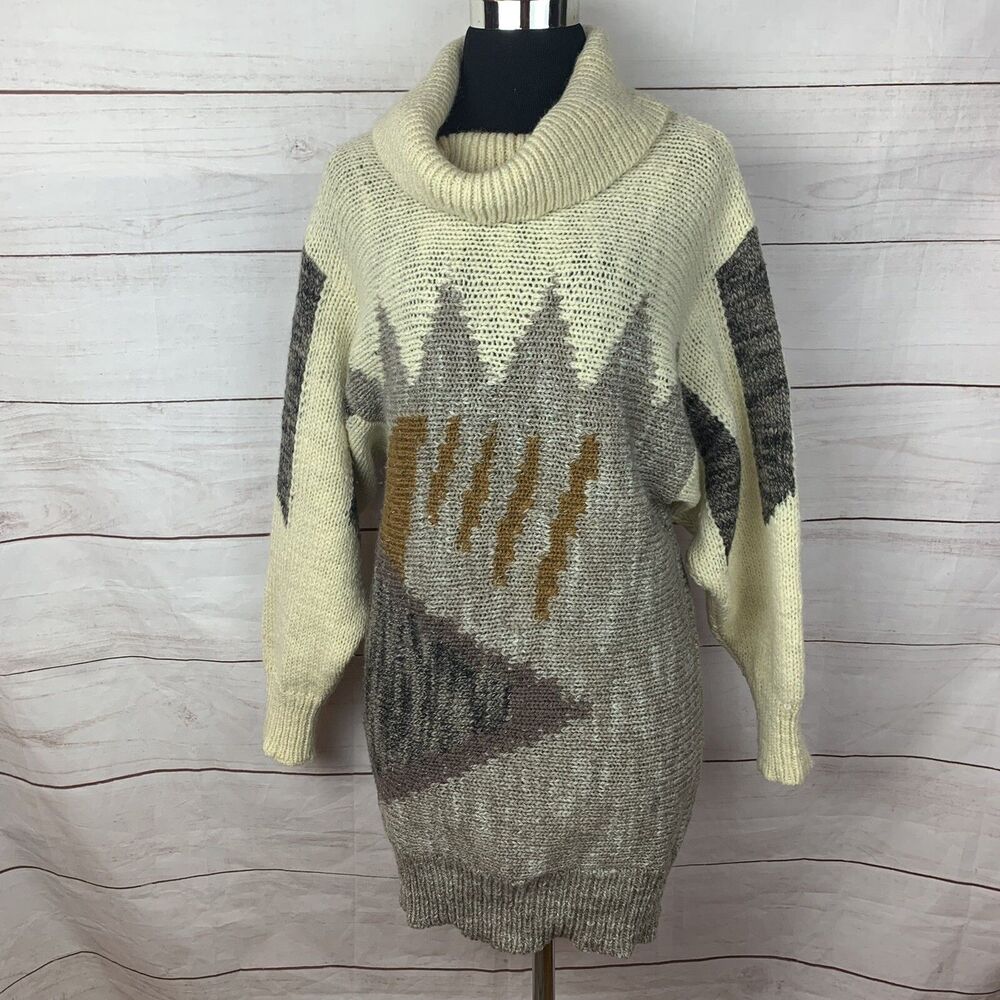 Wool Sweater Turtleneck geometric tunic Medium M 6 8 Aran Italy 34 Ski winter